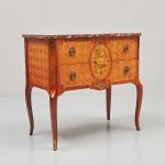 1046 7141 CHEST OF DRAWERS